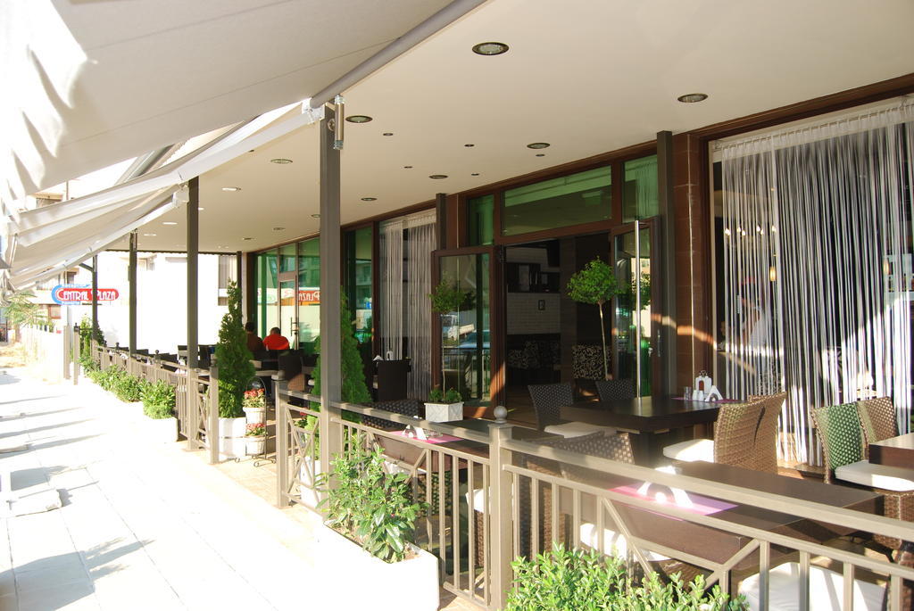 中央广场酒店 帕莫瑞 外观 照片